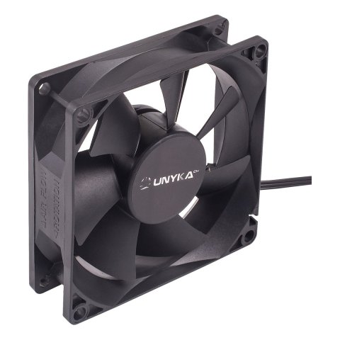 Ventilador Interno Unyka 80mm Color Negro 7 Aspas