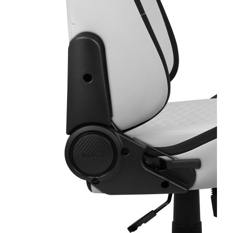 Silla Gaming Aerocool Crown Diseño Premium Cuero Sintetico Aeroweave Blanca Con Detalles En Negro Reposabrazos 2d Cojin Lumba