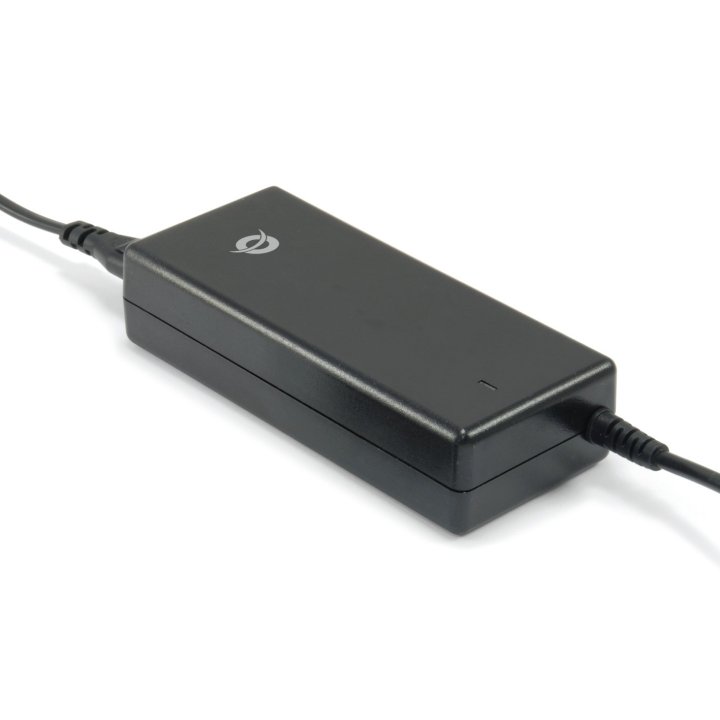 Cargador Universal De Portatil Conceptronic 90w Automatico 18.5v A 20v 10tips