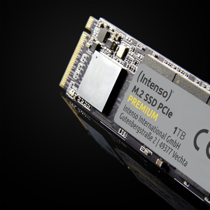 Disco M.2 Nvme 250gb Intenso Premium  Nvme Gen3 Lectura 2100mb s  Escritura  1100mb s