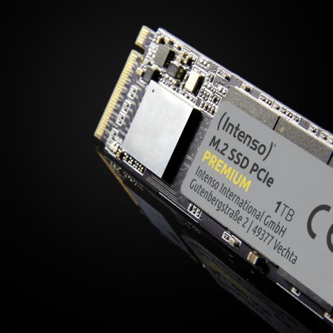 Disco M.2 Nvme 250gb Intenso Premium  Nvme Gen3 Lectura 2100mb s  Escritura  1100mb s