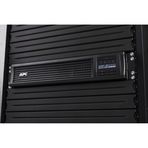 Sai Apc Smt3000rmi2uc Smart Ups 3000va 2700w 230v 8xiec 1xiec C19 Rm 2u Formato Rack Smartconnect