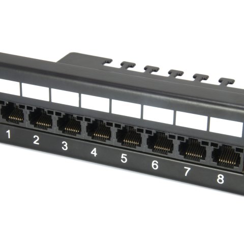 (km0) Patch Panel Equip 24 Puertos Utp Categoria 6 Cash30