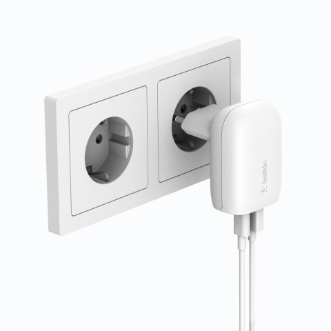 Cargador De Pared Belkin Wcb007vfwh Boost Charge Usb-c + Usb Pps 37w
