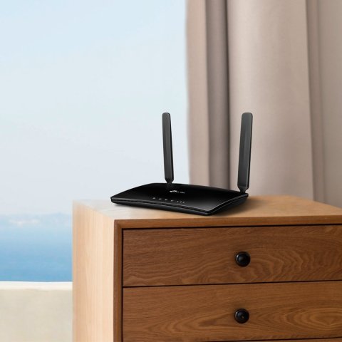 Router Wifi Movil 4g Tp-link Mr6400 300mb En 2,4ghz 3p Eth 2 Ant Int. + 2 Ant. Lte Desmontables