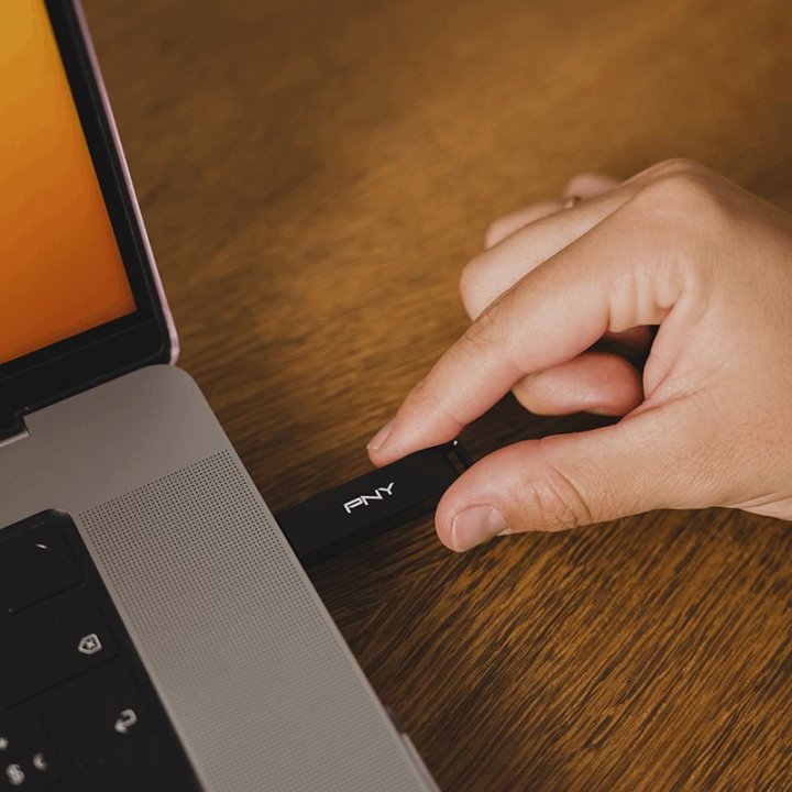 Memoria Usb-c 128gb Pny Elite-x Type-c 3.2 (200mb) P-fdi128eltxc-ge